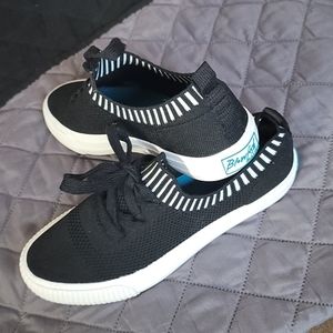 Blowfish Sneaker, 6.5, black